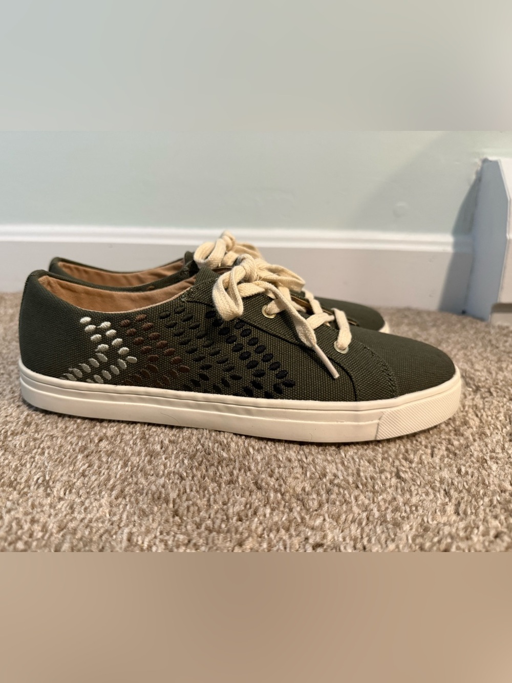 Jack Rogers Luna Olive Green Sneakers